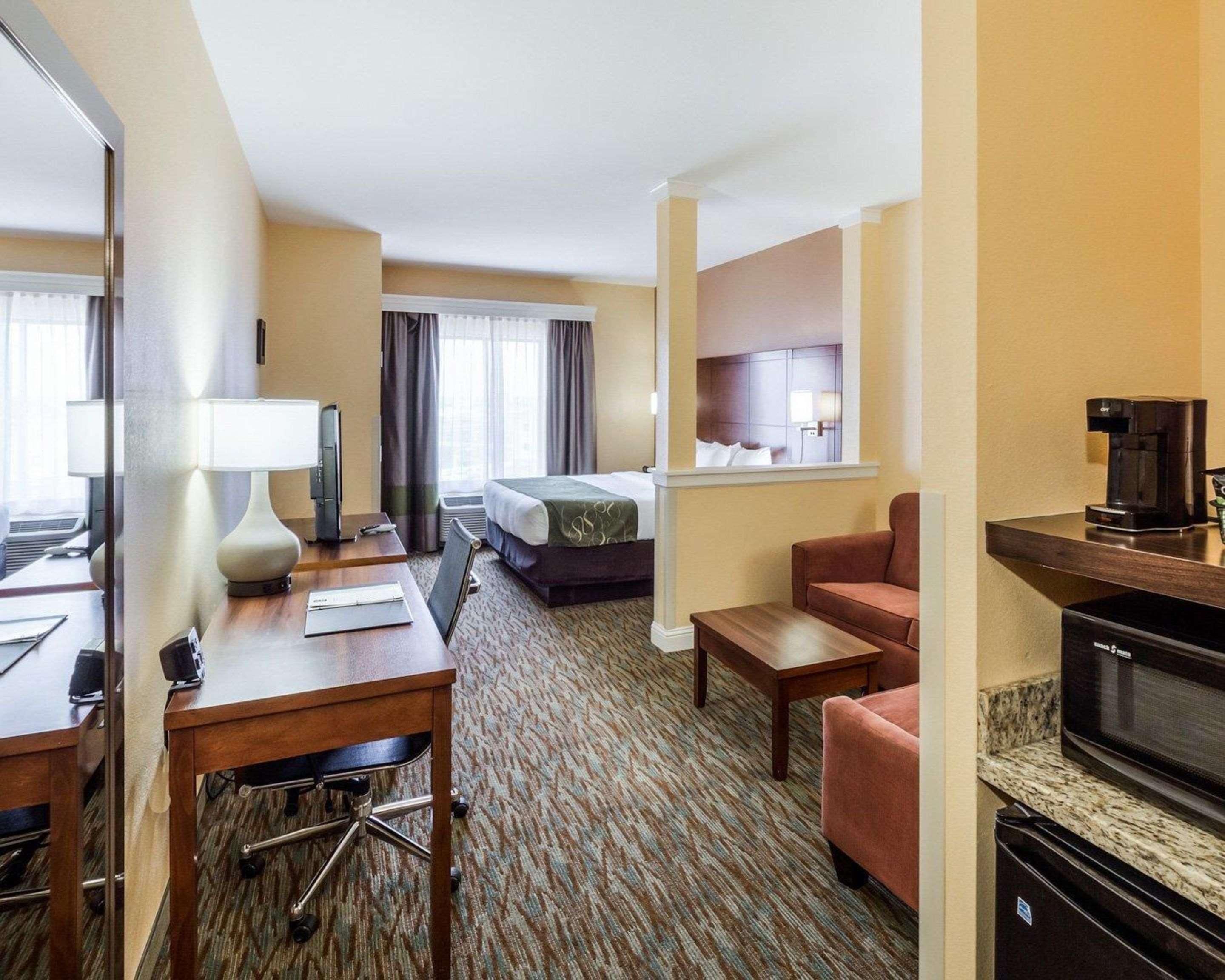 Comfort Suites Cotulla Near I-35 Extérieur photo