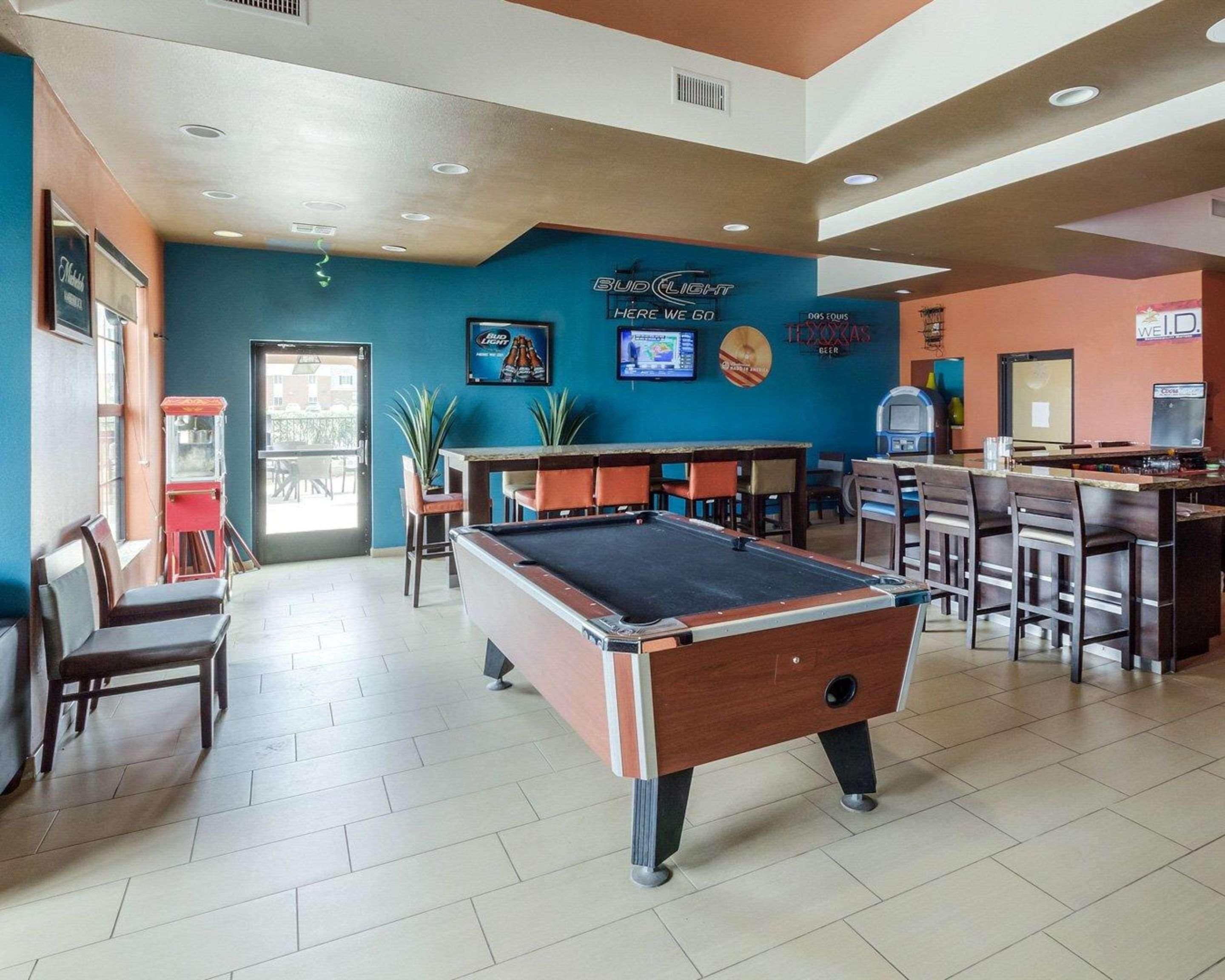 Comfort Suites Cotulla Near I-35 Extérieur photo