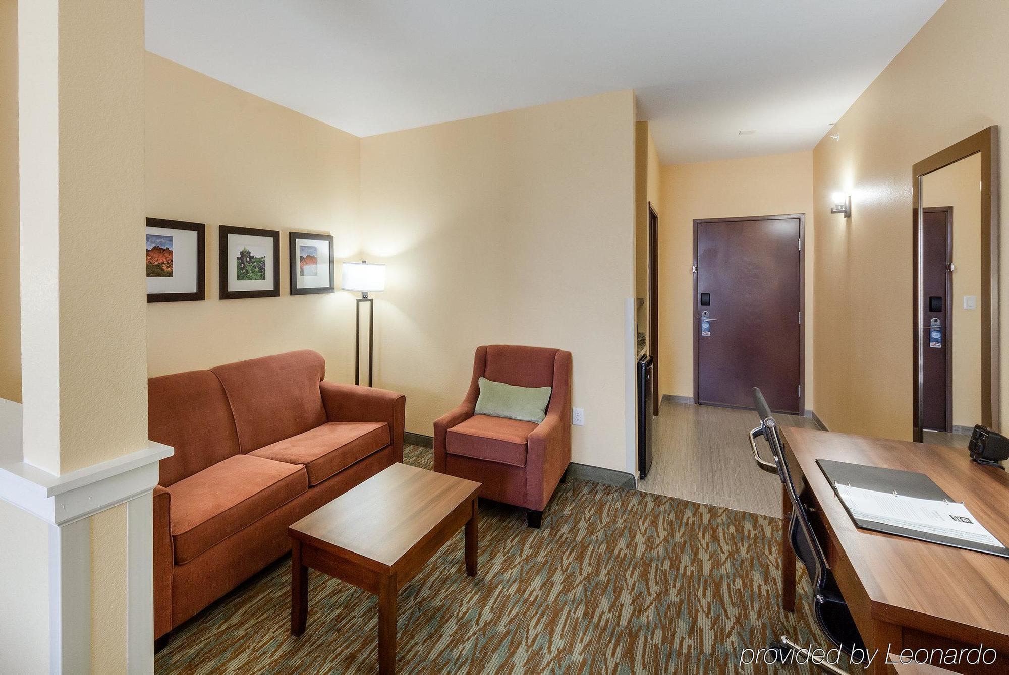 Comfort Suites Cotulla Near I-35 Extérieur photo