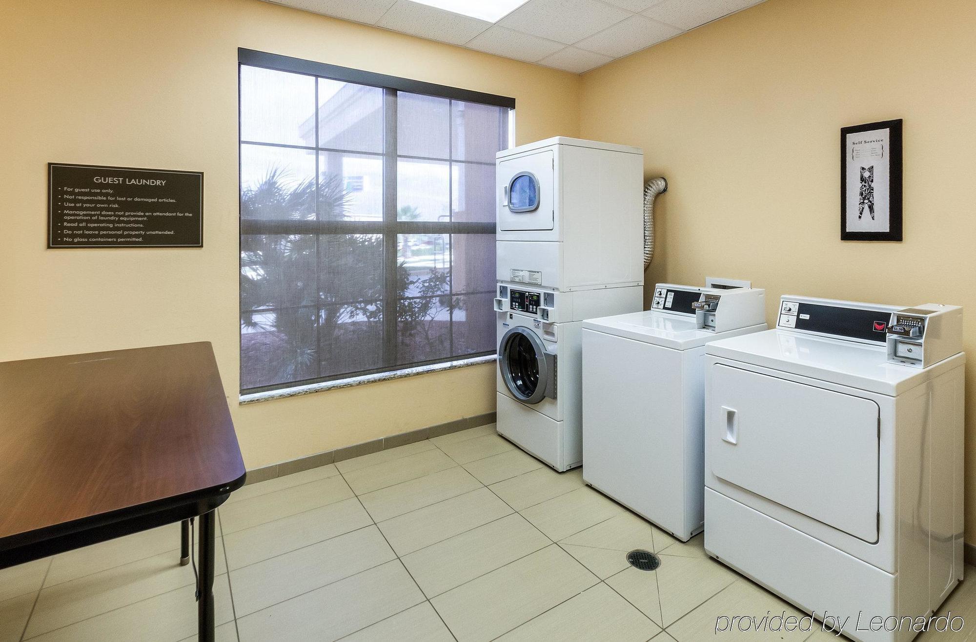 Comfort Suites Cotulla Near I-35 Extérieur photo