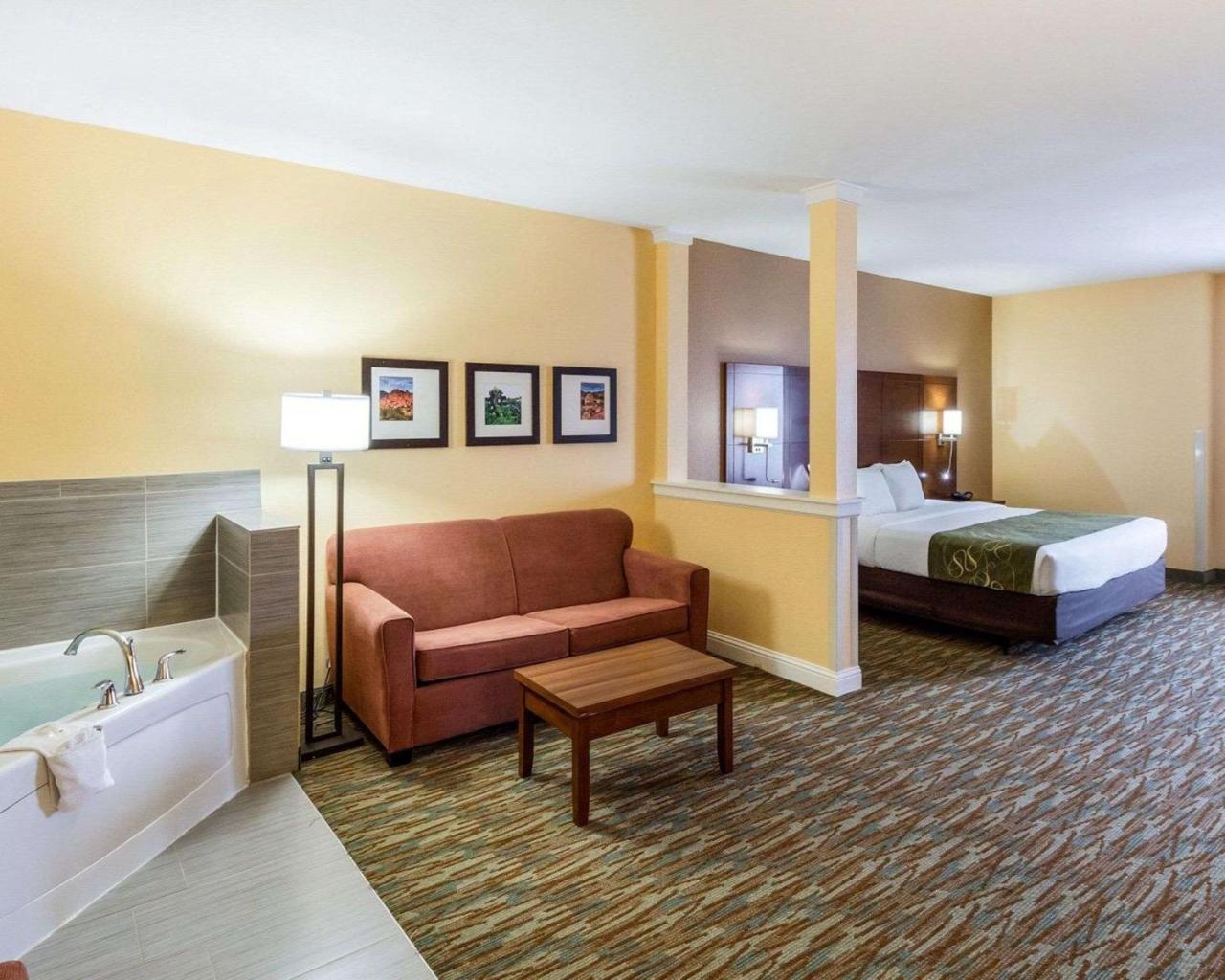 Comfort Suites Cotulla Near I-35 Extérieur photo